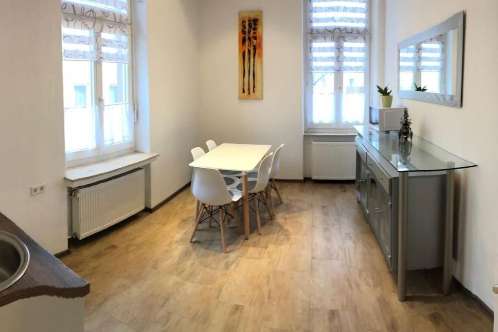 Apartmenthaus Am Bahnhof Detmold Buitenkant foto