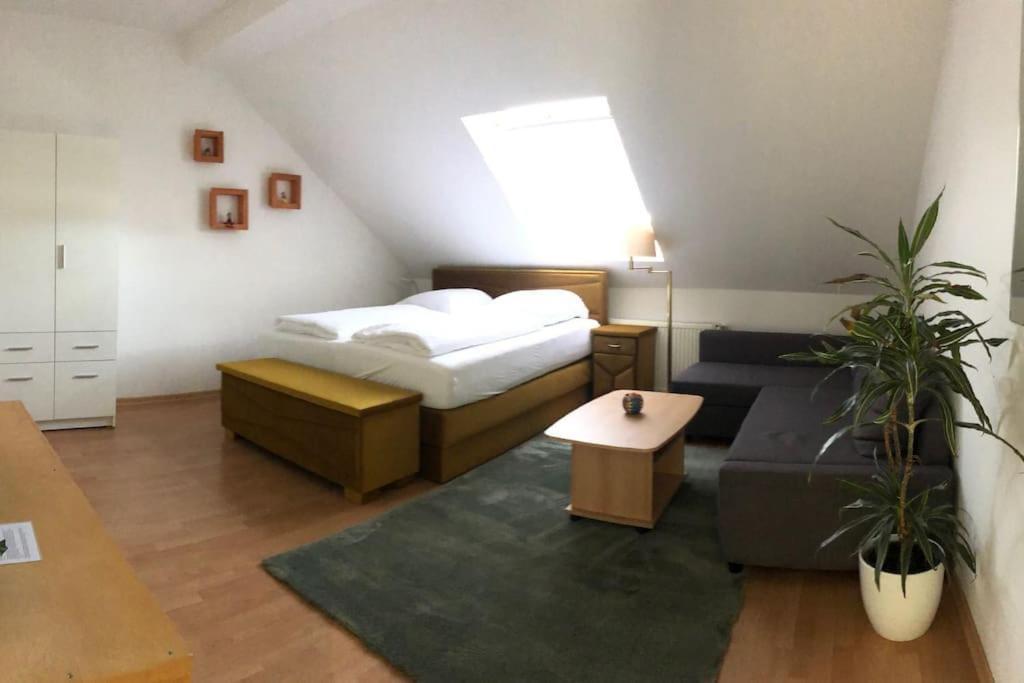 Apartmenthaus Am Bahnhof Detmold Buitenkant foto
