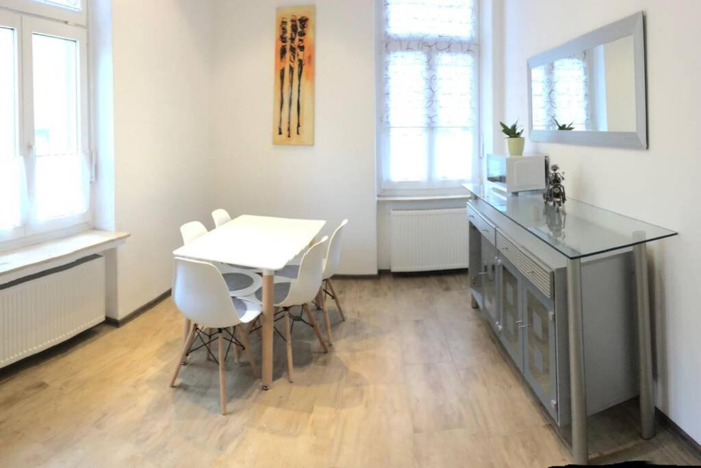 Apartmenthaus Am Bahnhof Detmold Buitenkant foto