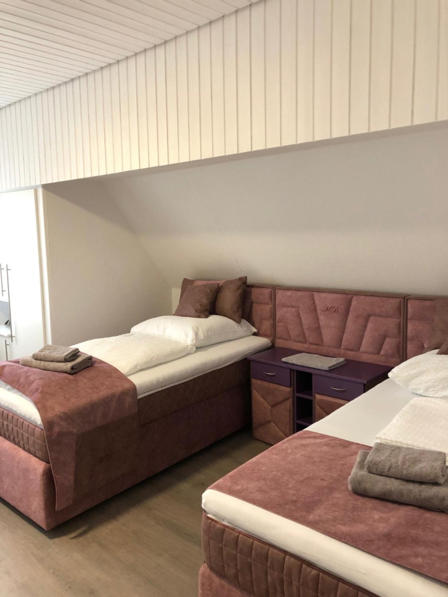 Apartmenthaus Am Bahnhof Detmold Buitenkant foto