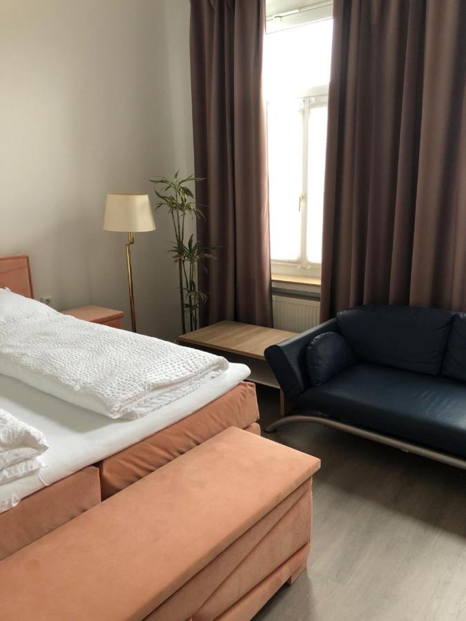 Apartmenthaus Am Bahnhof Detmold Buitenkant foto