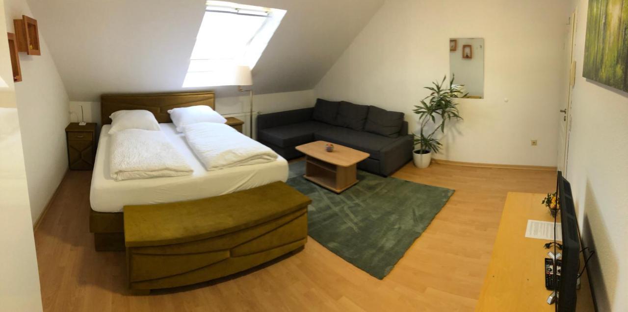 Apartmenthaus Am Bahnhof Detmold Buitenkant foto