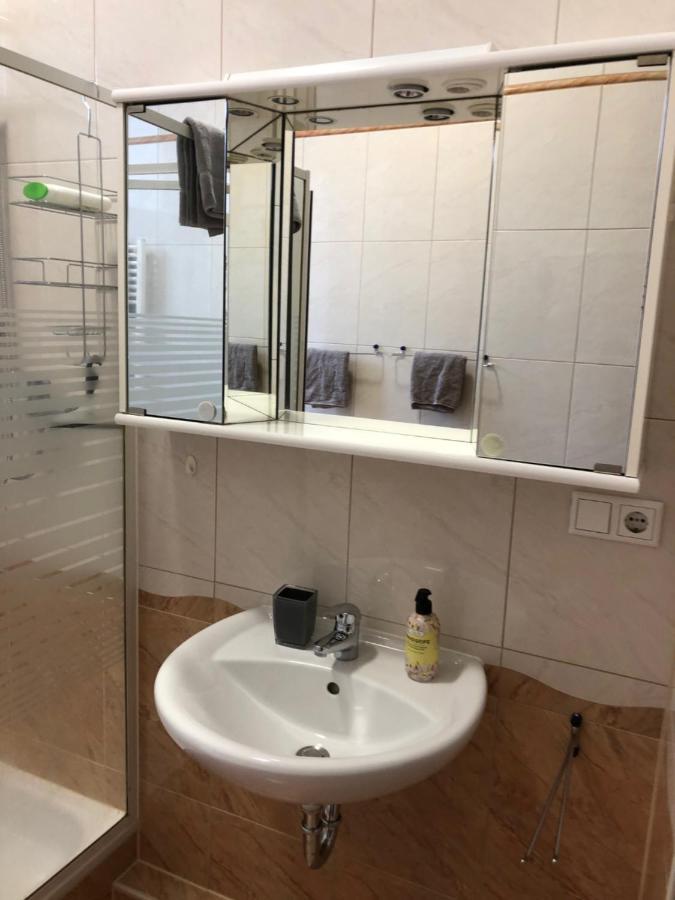 Apartmenthaus Am Bahnhof Detmold Buitenkant foto