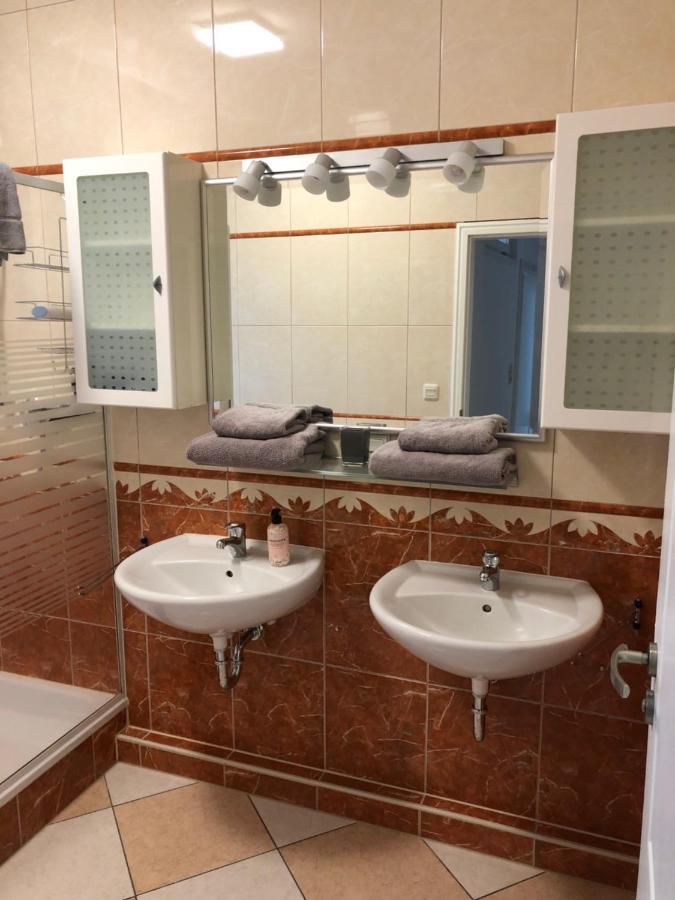 Apartmenthaus Am Bahnhof Detmold Buitenkant foto